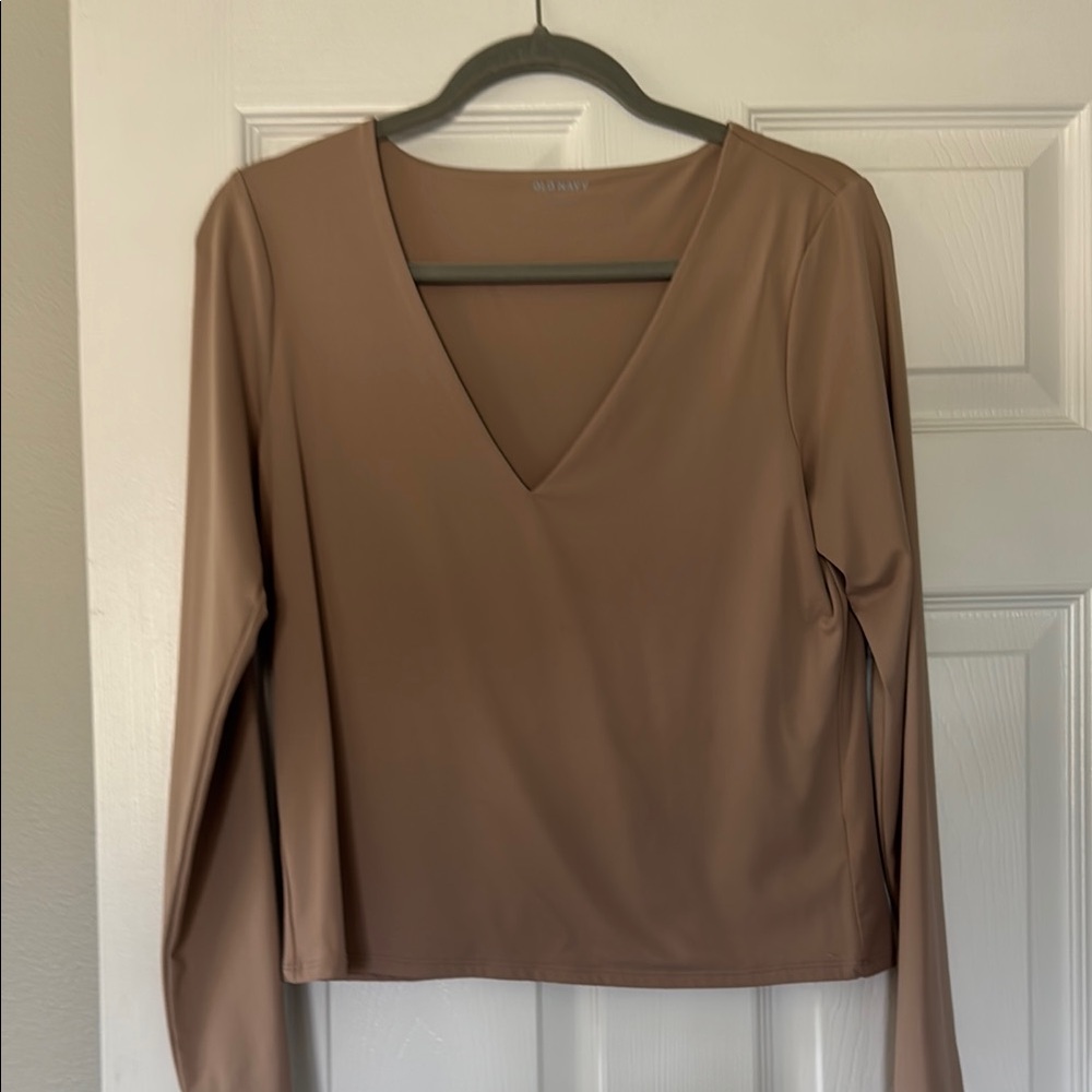 Old Navy Tan Fitted V-Neck